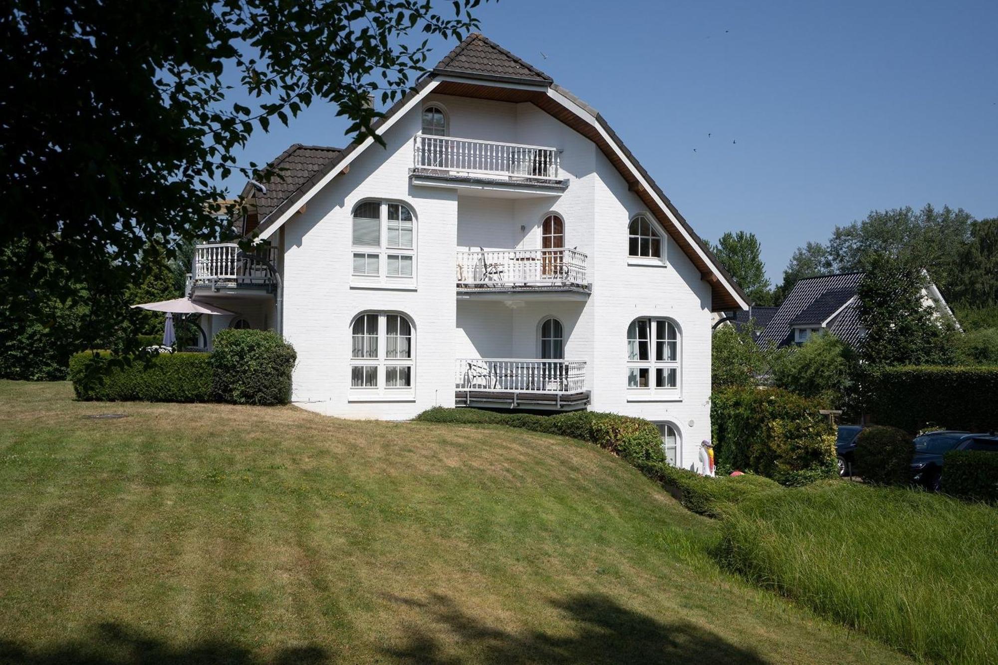Haus Pegasus Gartenliebe Scharbeutz Exterior photo